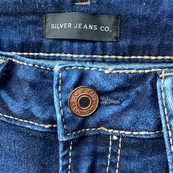 Silver Jeans Indigo Curvy Suki Capri Jeans Sz 29 - Picture 5 of 15